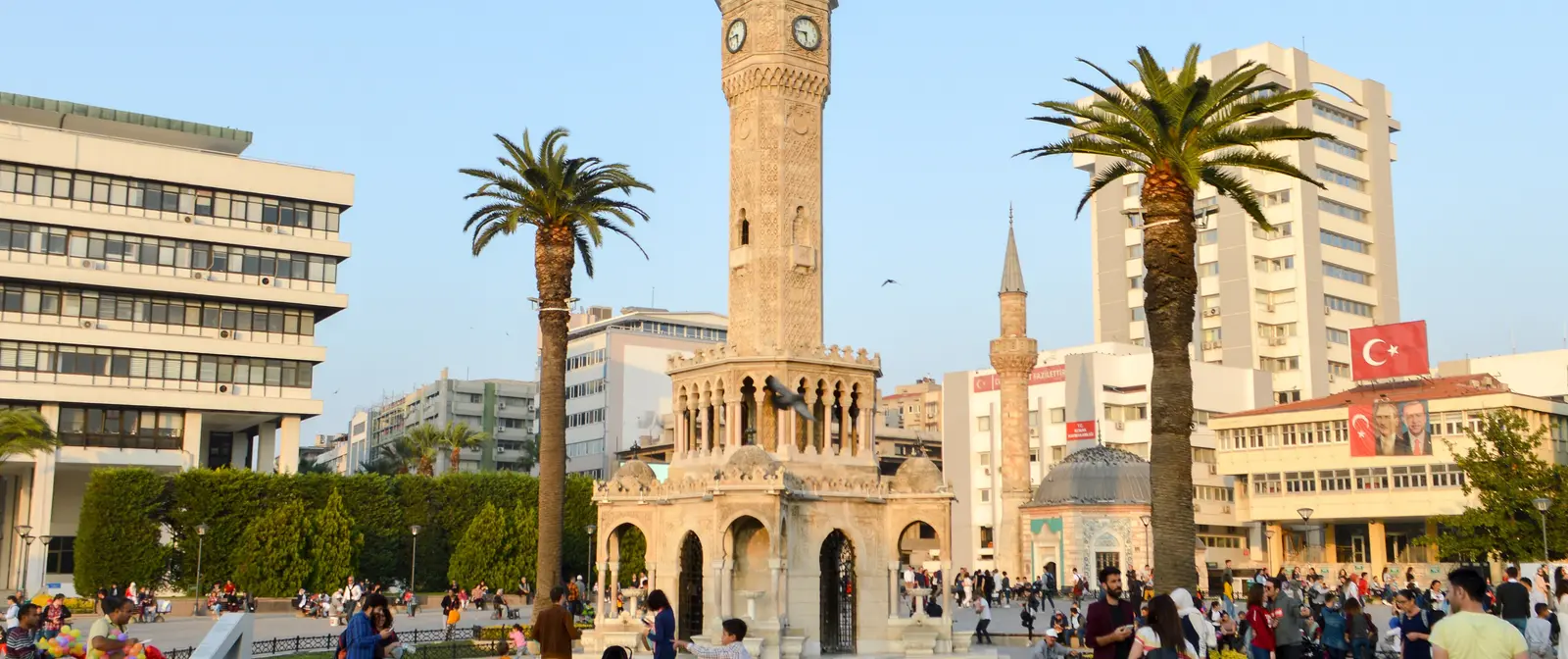 Konak Saat Kulesi